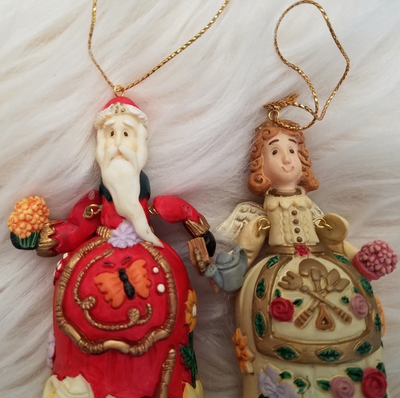 House of Lloyd Christmas Around The World Garden - Picture 4 of 5